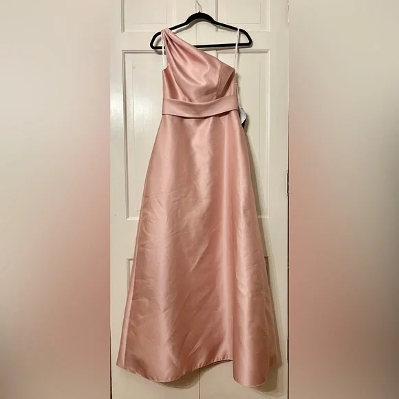 Alfred Sung Draped One-Shoulder Satin Maxi Dress Pockets Toasted Sugar 4 AS‎ IS - Picture 3 of 16